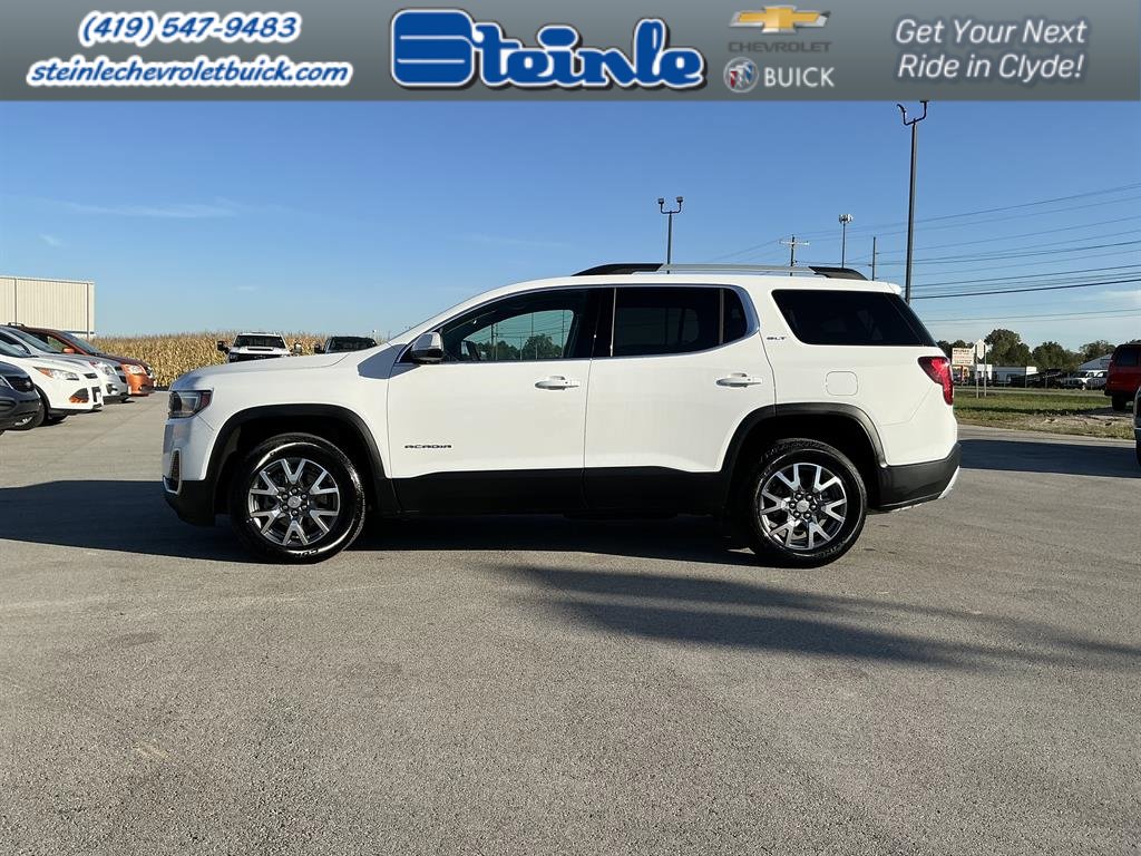 Used 2023 GMC Acadia SLT image 3