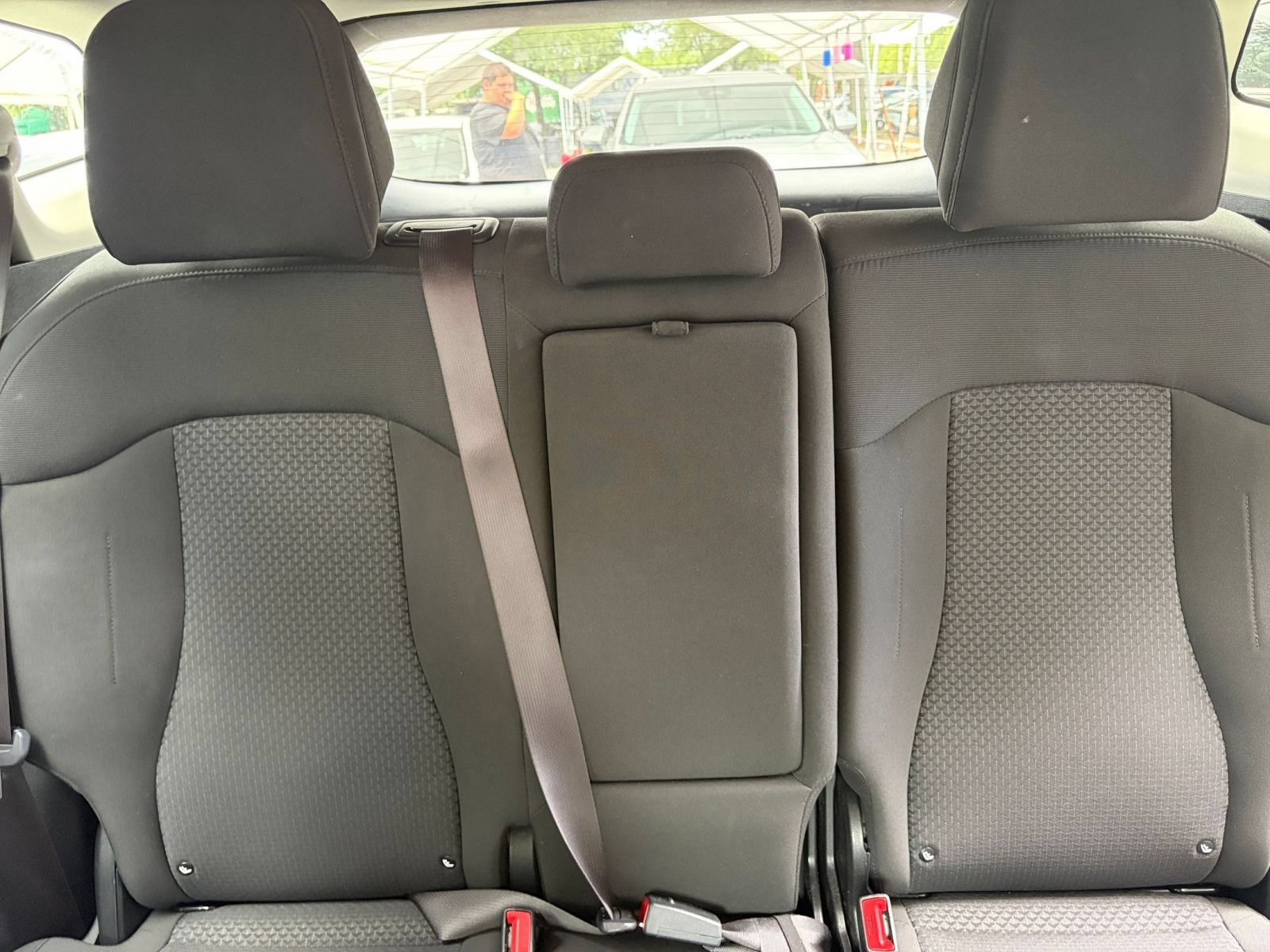Used 2025 Kia Sportage LX FWD image 36