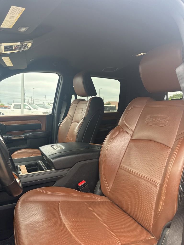 Used 2022 RAM 3500 Limited AWD/4WD image 11
