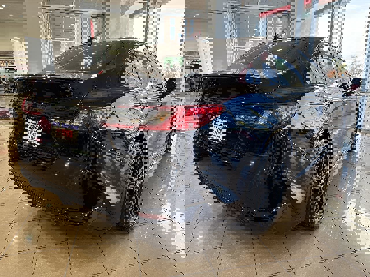 New 2026 Toyota Camry Hybrid image 2