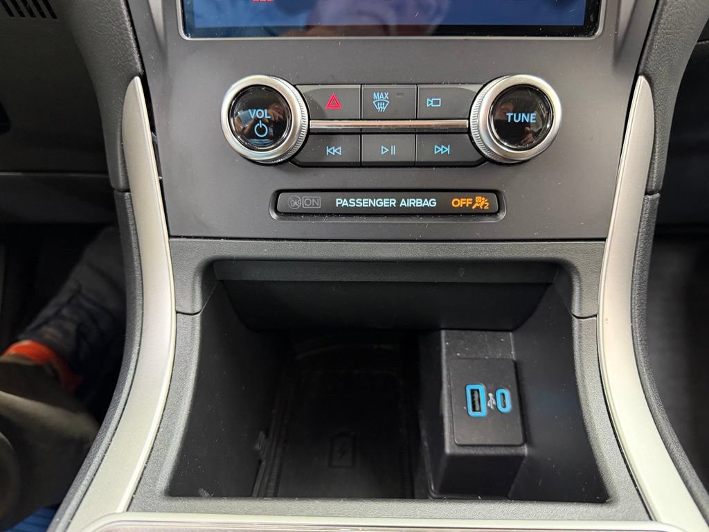 Used 2024 Ford Edge SEL w/ Convenience Package AWD/4WD image 29