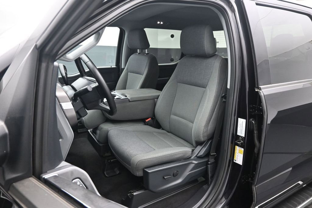 Used 2025 Ford F150 XLT w/ Equipment Group 301A Standard AWD/4WD image 9