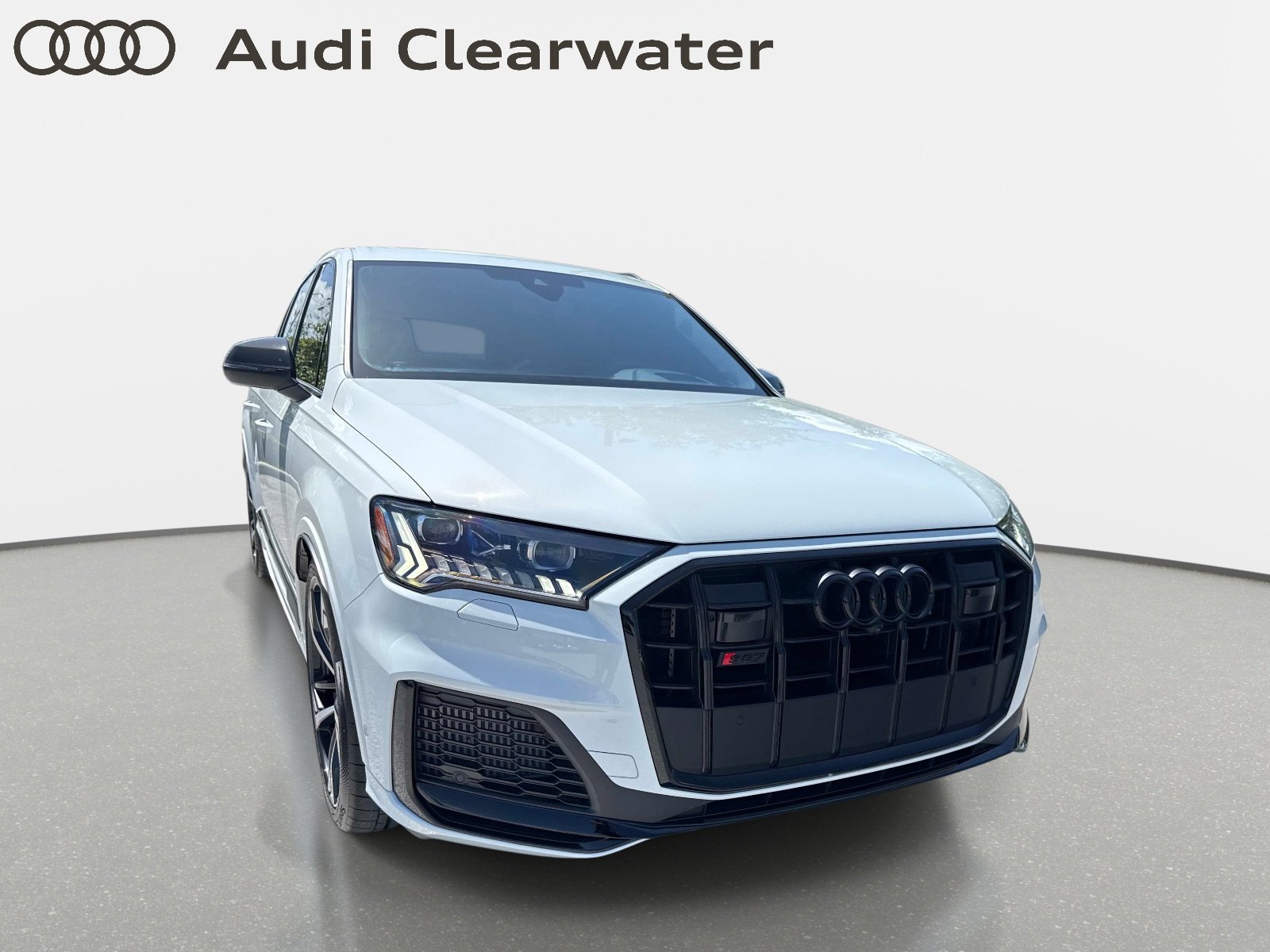 Used 2023 Audi SQ7 Prestige AWD/4WD image 7