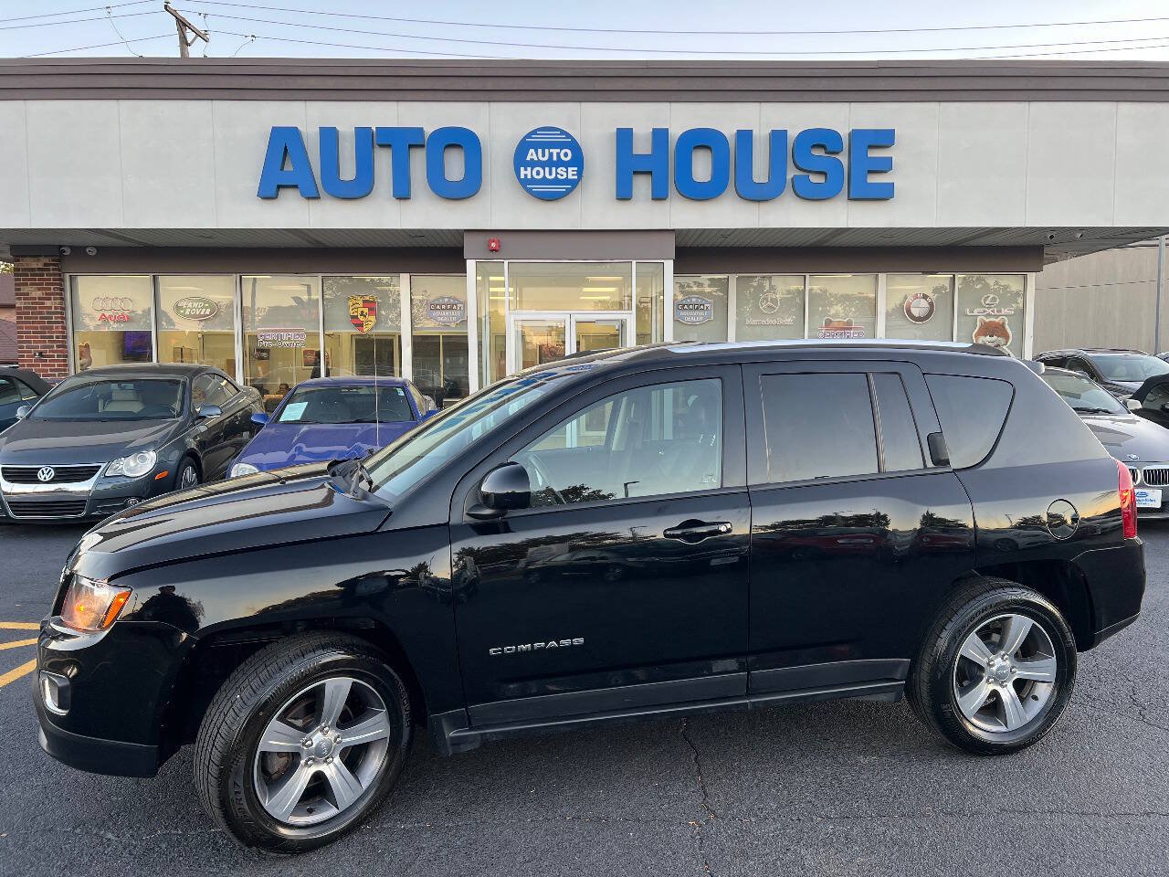 Used 2017 Jeep Compass High Altitude AWD/4WD image 7
