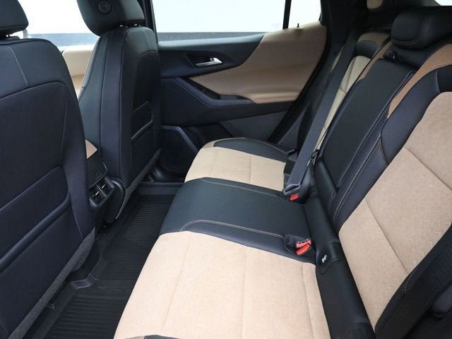 New 2026 Chevrolet Equinox ACTIV FWD image 18