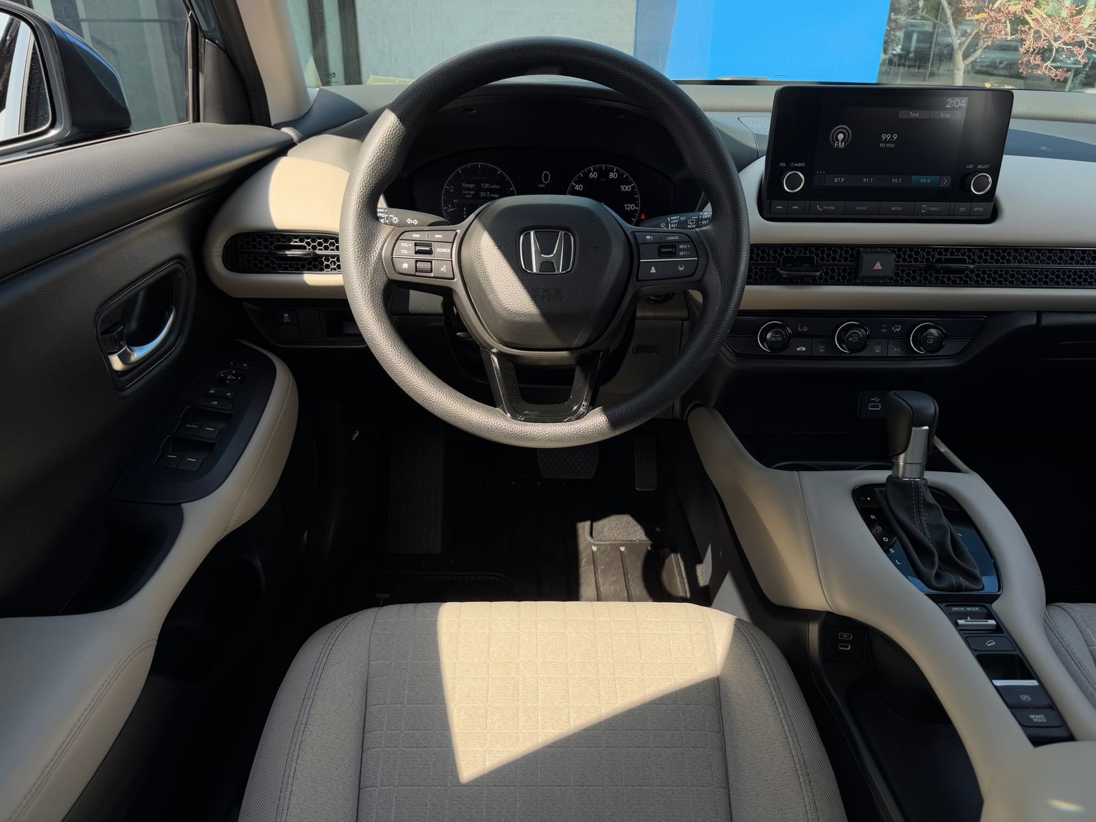 Certified 2025 Honda HR-V LX image 16