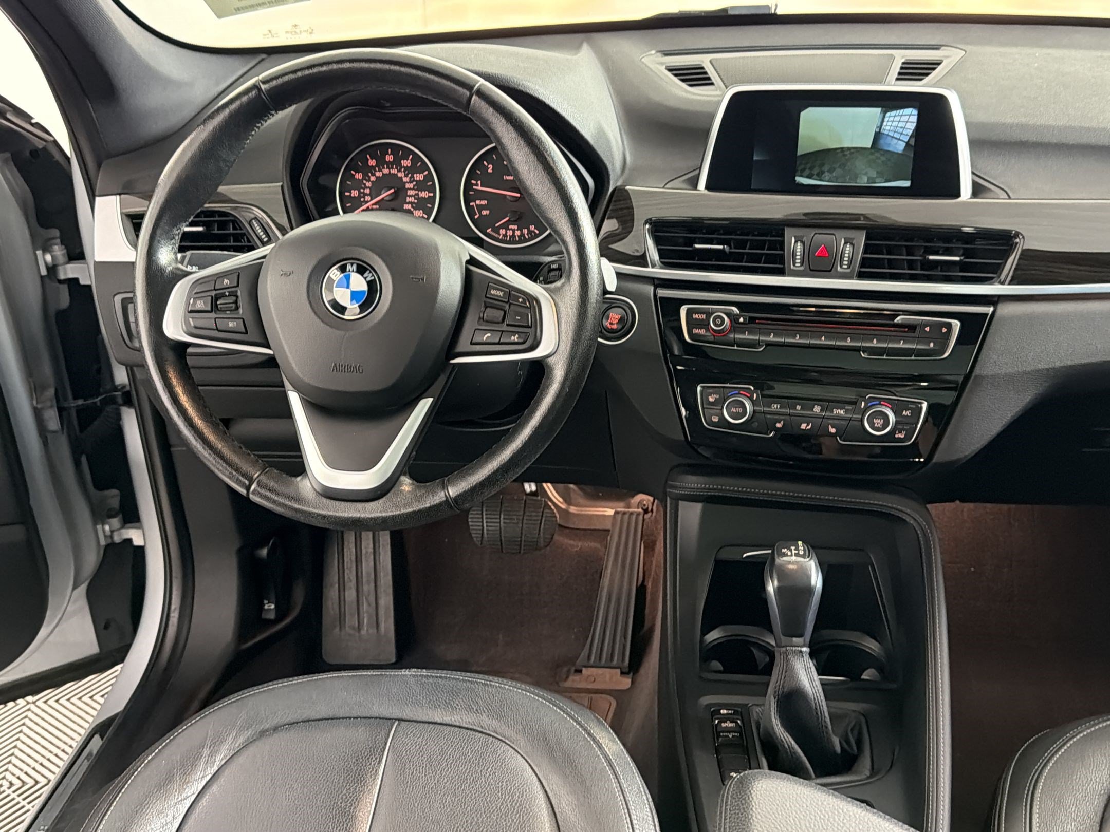 Used 2018 BMW X1 xDrive28i AWD/4WD image 28