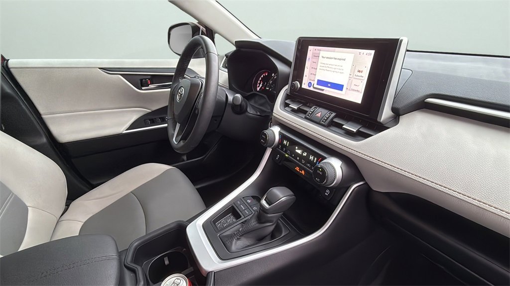 Used 2024 Toyota RAV4 XLE Premium image 18