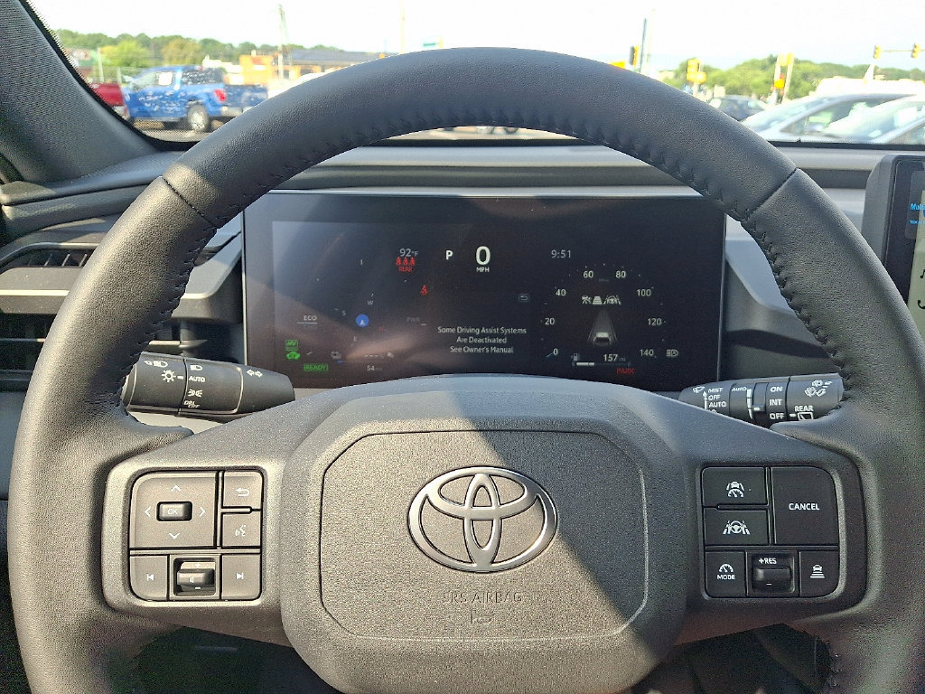Used 2026 Toyota RAV4 SE w/ Convenience Package AWD/4WD image 19