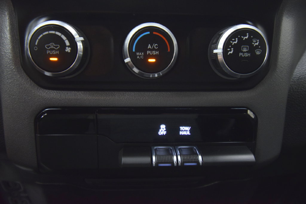 Used 2023 RAM 1500 Big Horn AWD/4WD image 26