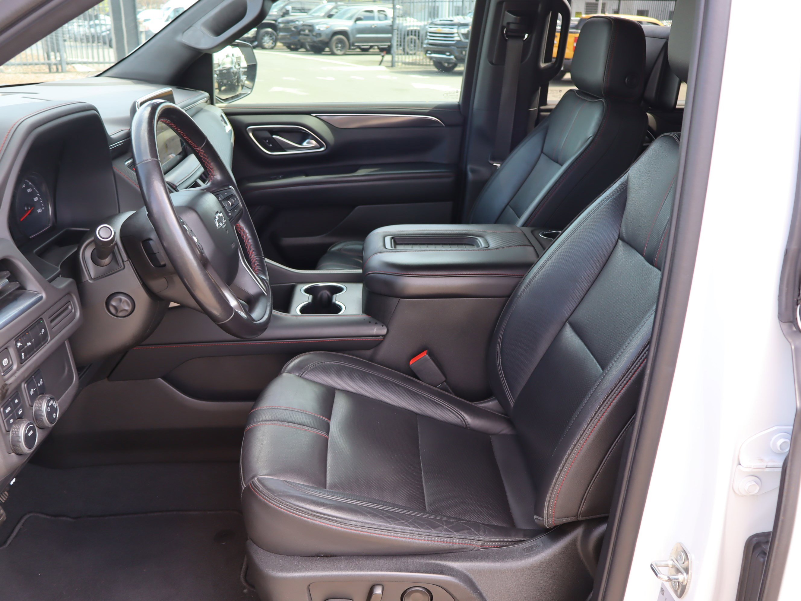 Used 2021 Chevrolet Tahoe RST w/ Luxury Package image 19