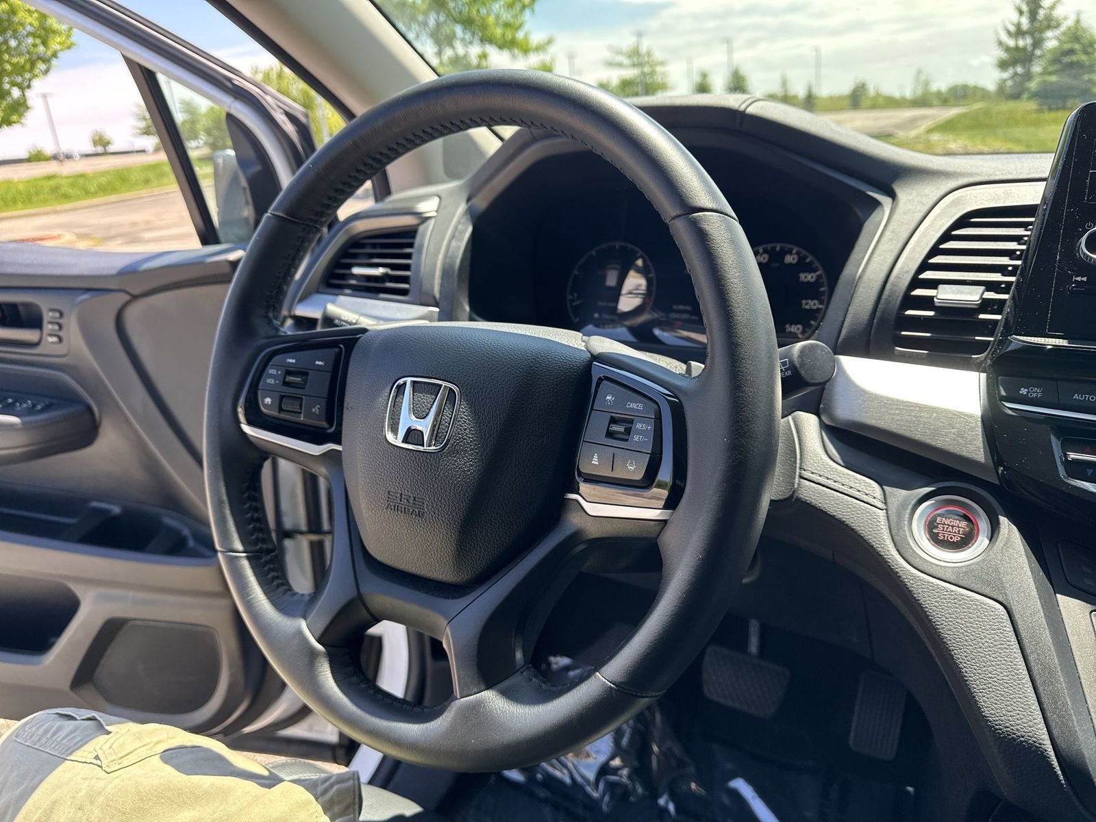 Used 2025 Honda Odyssey EX-L image 19