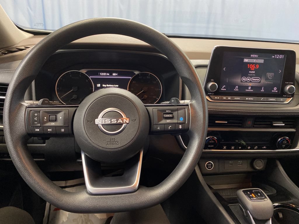 Used 2023 Nissan Rogue SV AWD/4WD image 18