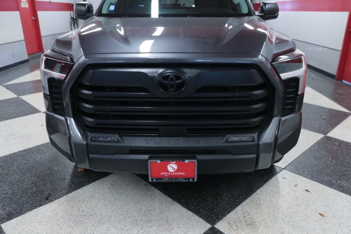 Used 2023 Toyota Tundra SR5 AWD/4WD image 4