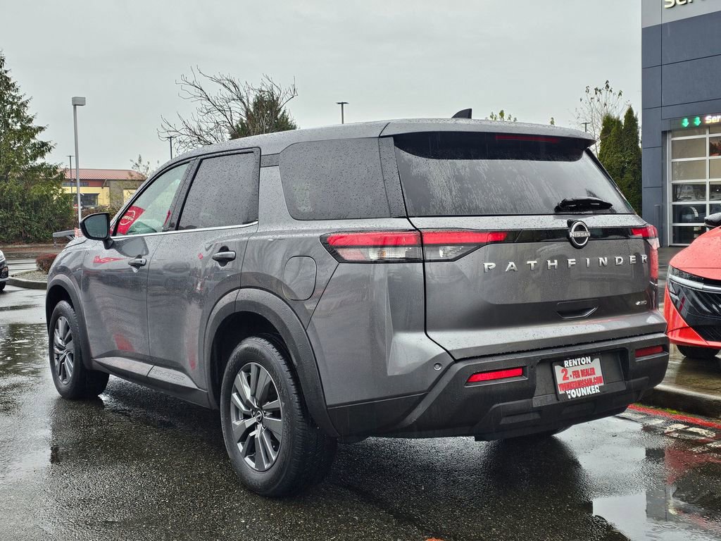 Certified 2024 Nissan Pathfinder S image 7