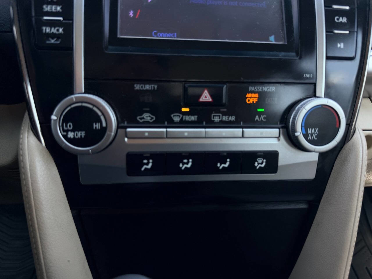 Used 2012 Toyota Camry LE w/ Preferred Accessory Pkg image 32