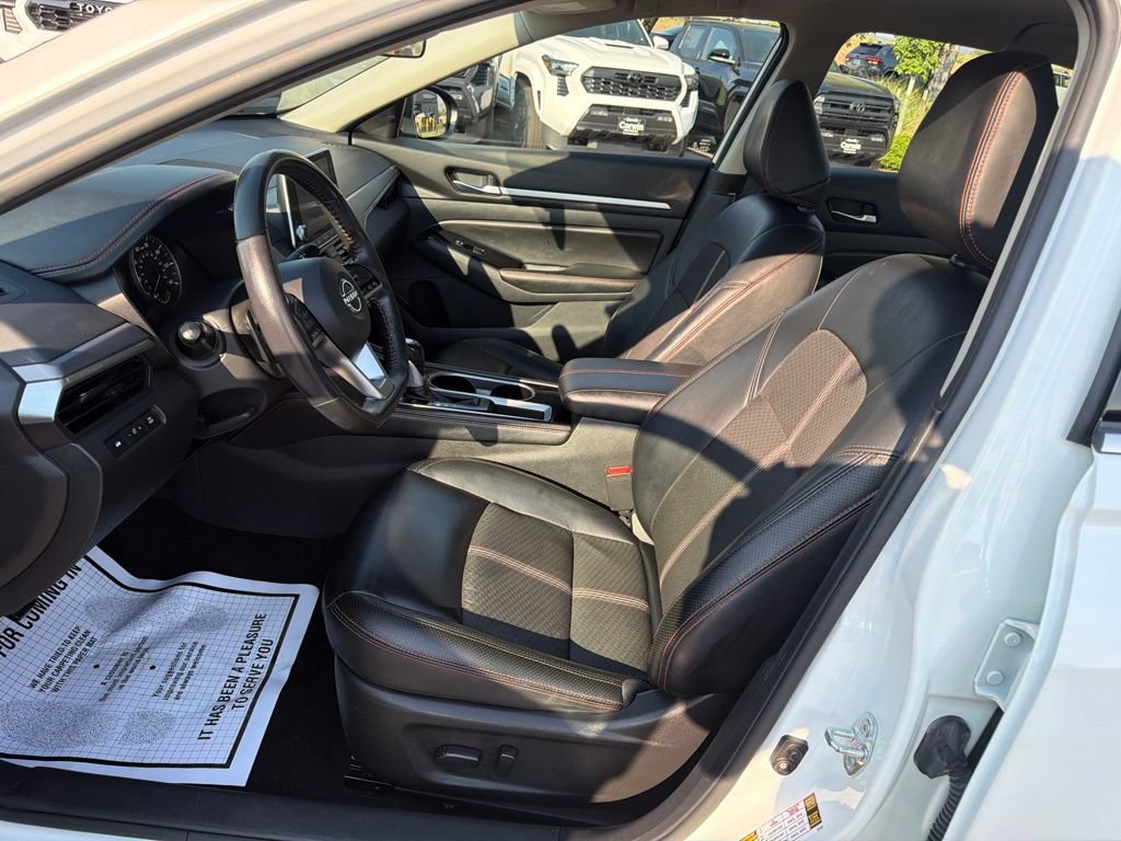 Used 2024 Nissan Altima 2.5 SR FWD image 22