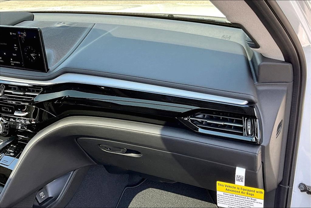 Used 2025 Acura MDX w/ Technology Package image 21