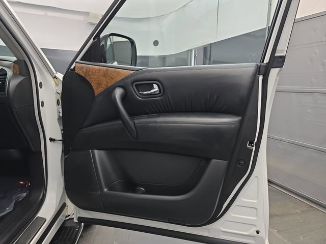 Used 2024 Nissan Armada SL w/ Captain's Chairs Package RWD image 49