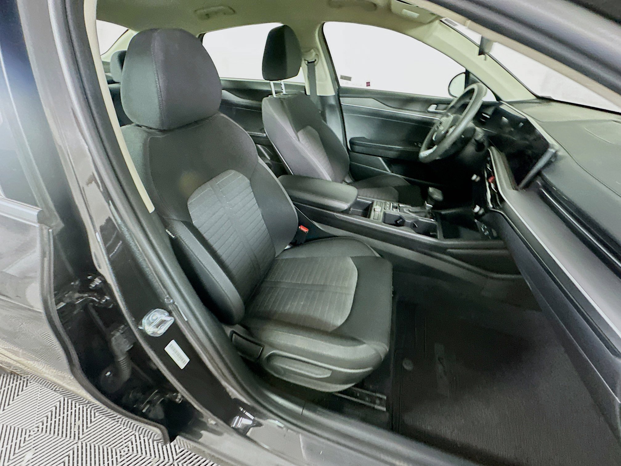 Used 2025 Kia K5 LXS image 30