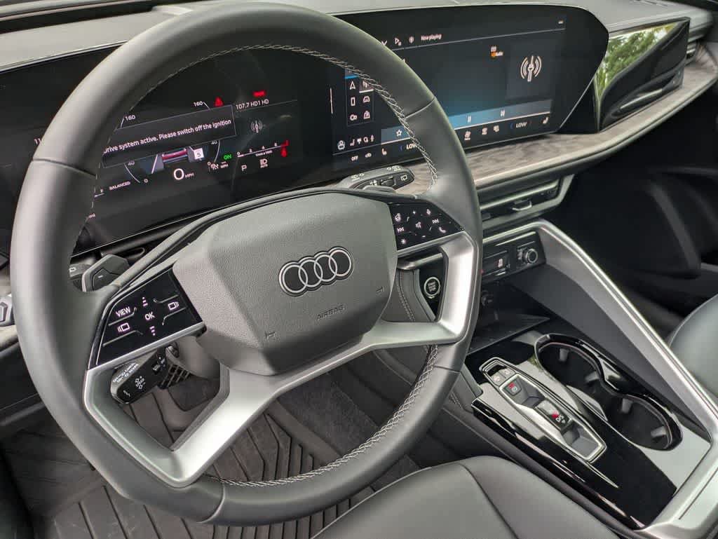 Certified 2025 Audi Q5 Premium w/ Convenience Package AWD/4WD image 9
