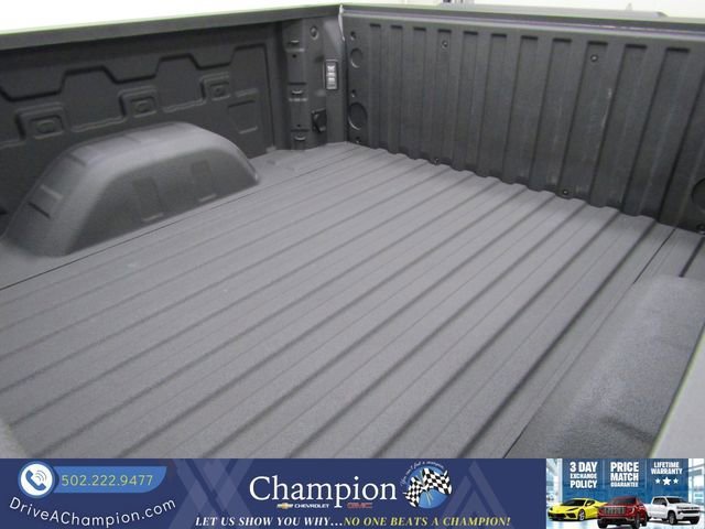 Certified 2025 Chevrolet Silverado 1500 LTZ AWD/4WD image 18