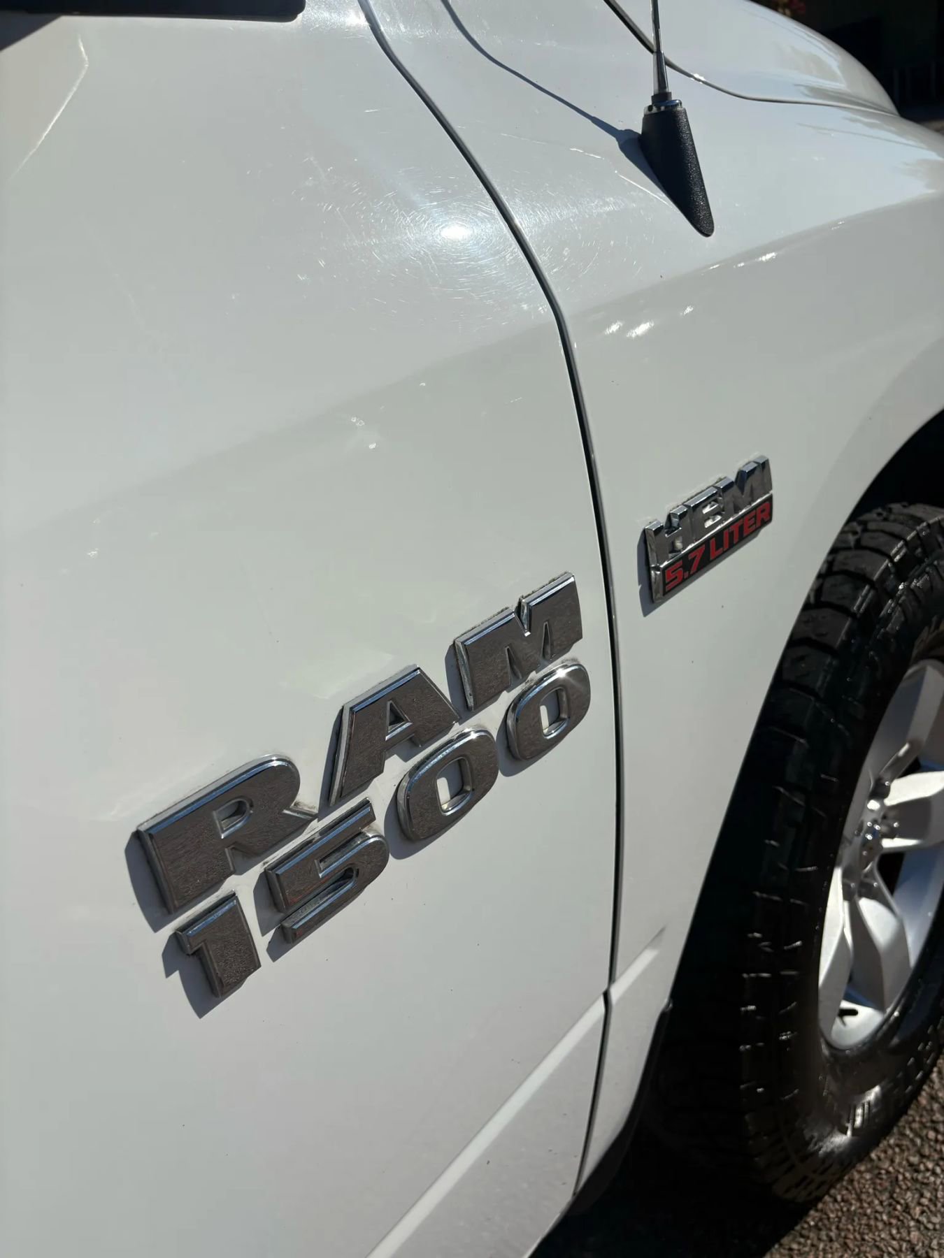 Used 2014 RAM 1500 Classic SLT image 35