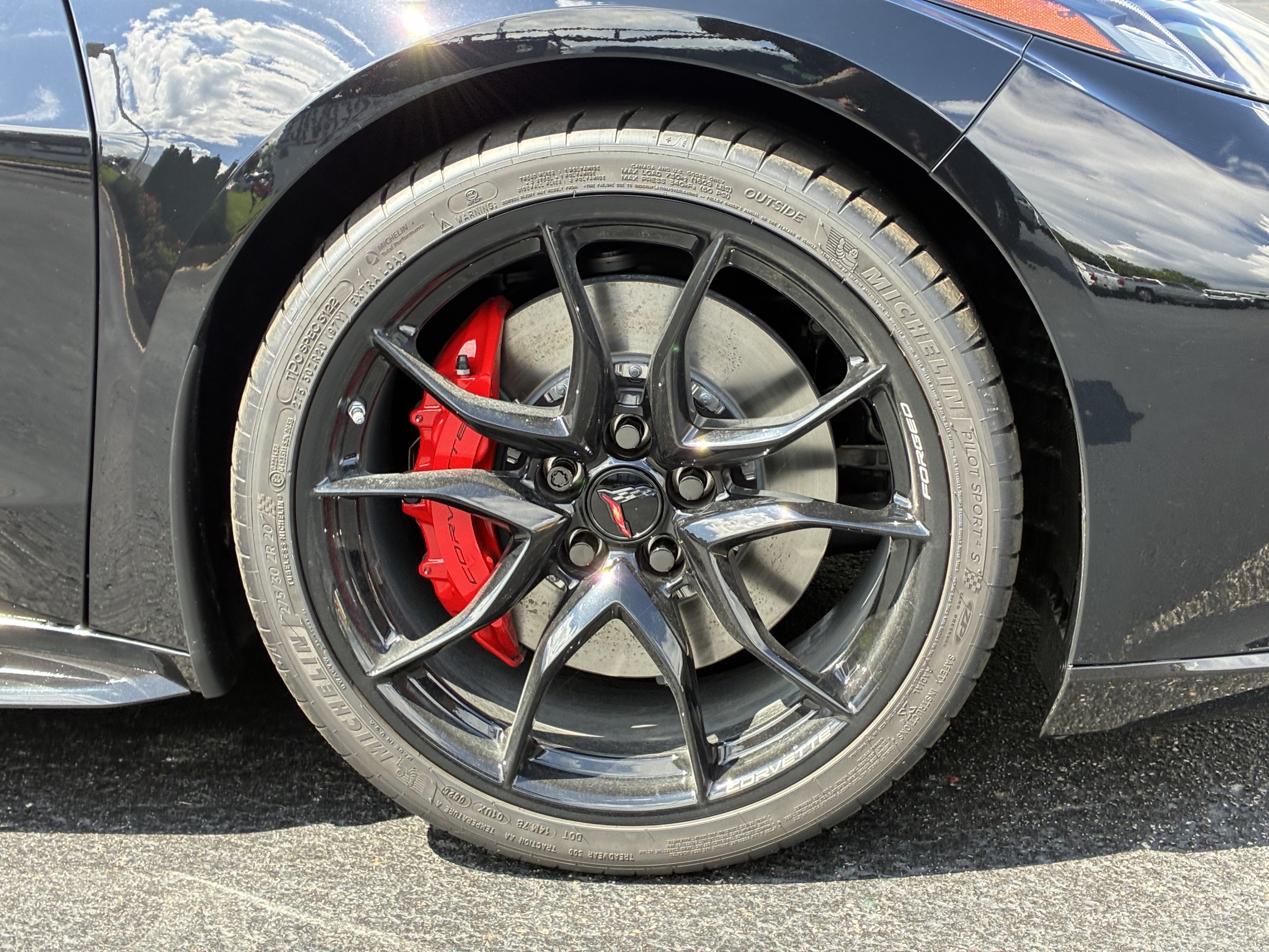 New 2027 Chevrolet Corvette Grand Sport RWD image 7