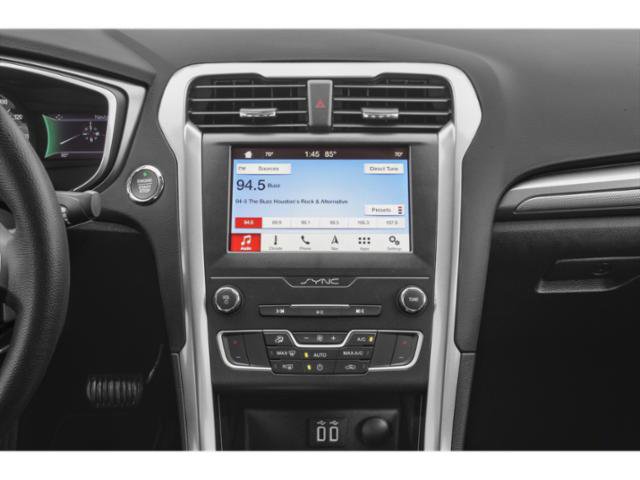 Used 2020 Ford Fusion SE FWD image 10