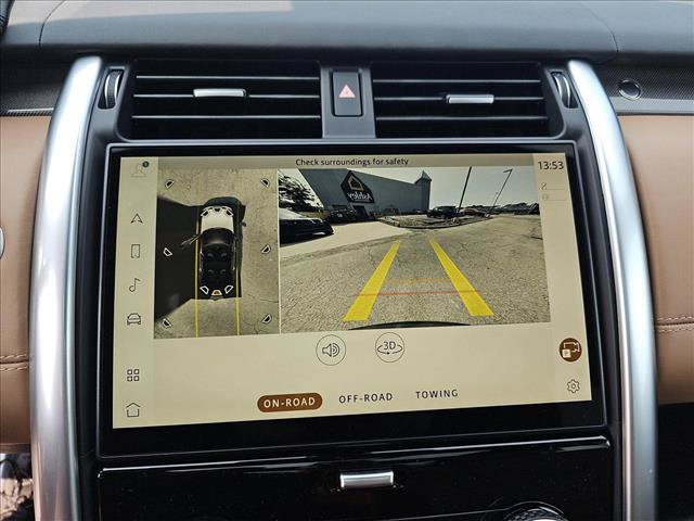 New 2024 Land Rover Discovery Metropolitan Edition AWD/4WD image 12