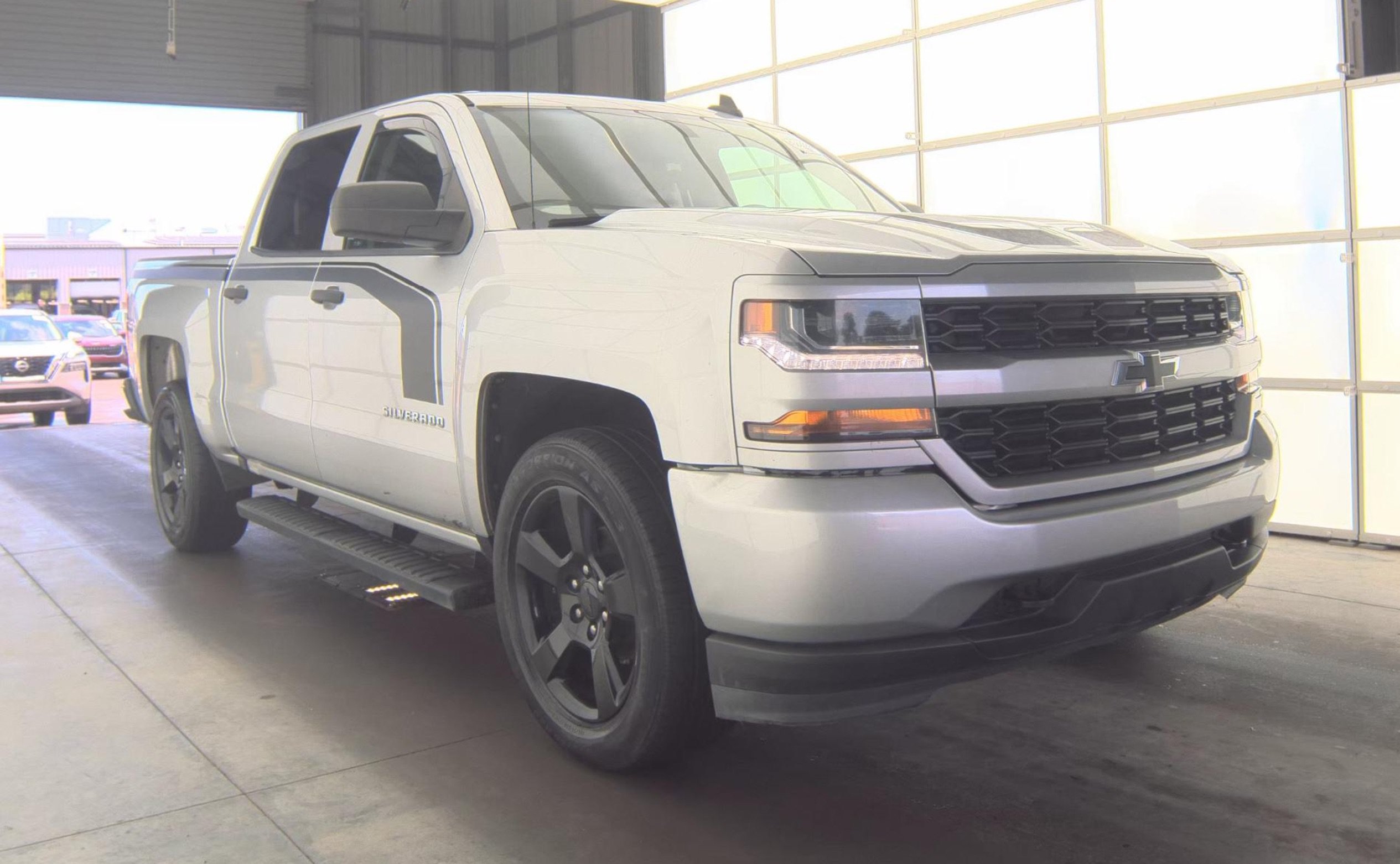 Used 2018 Chevrolet Silverado 1500 Custom w/ Rally 1 Edition RWD image 3
