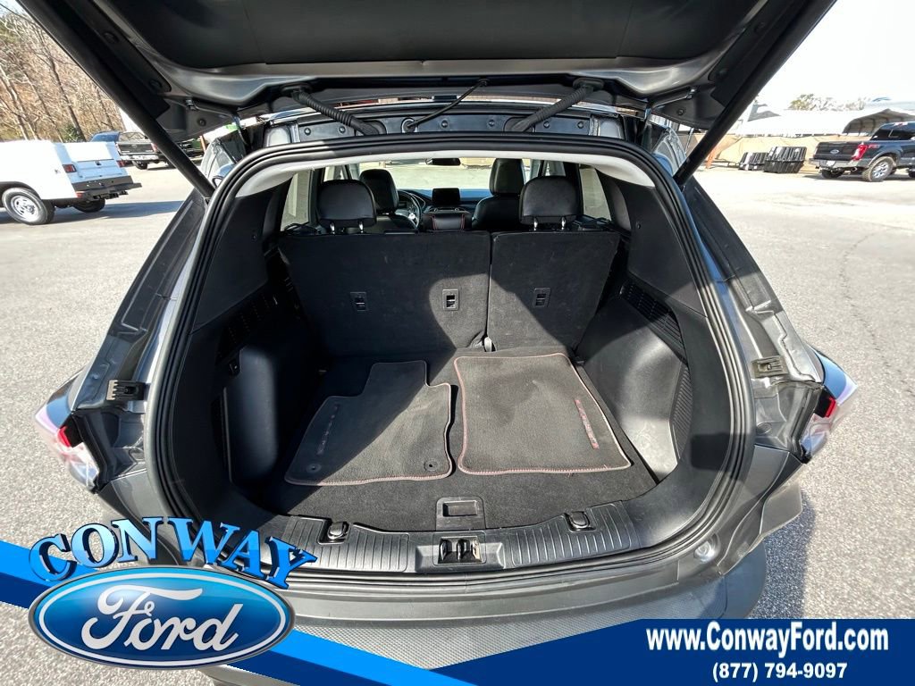 Used 2022 Ford Escape SEL w/ SEL Stealth AWD Package image 10