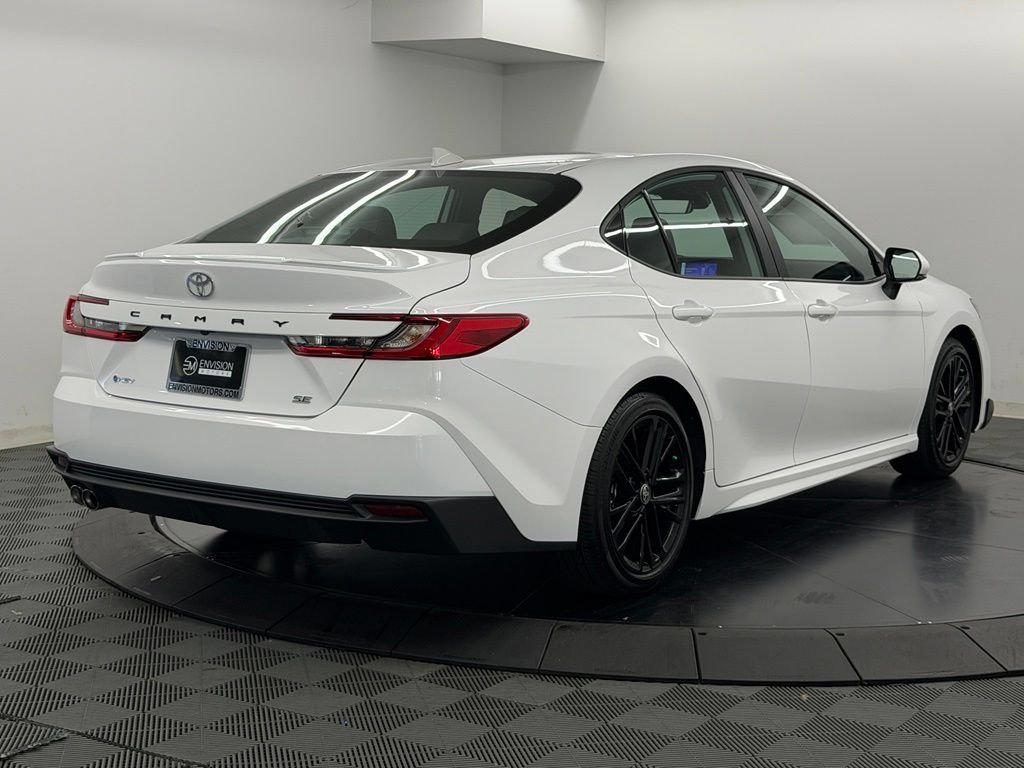 Used 2026 Toyota Camry SE w/ Convenience Package FWD image 10