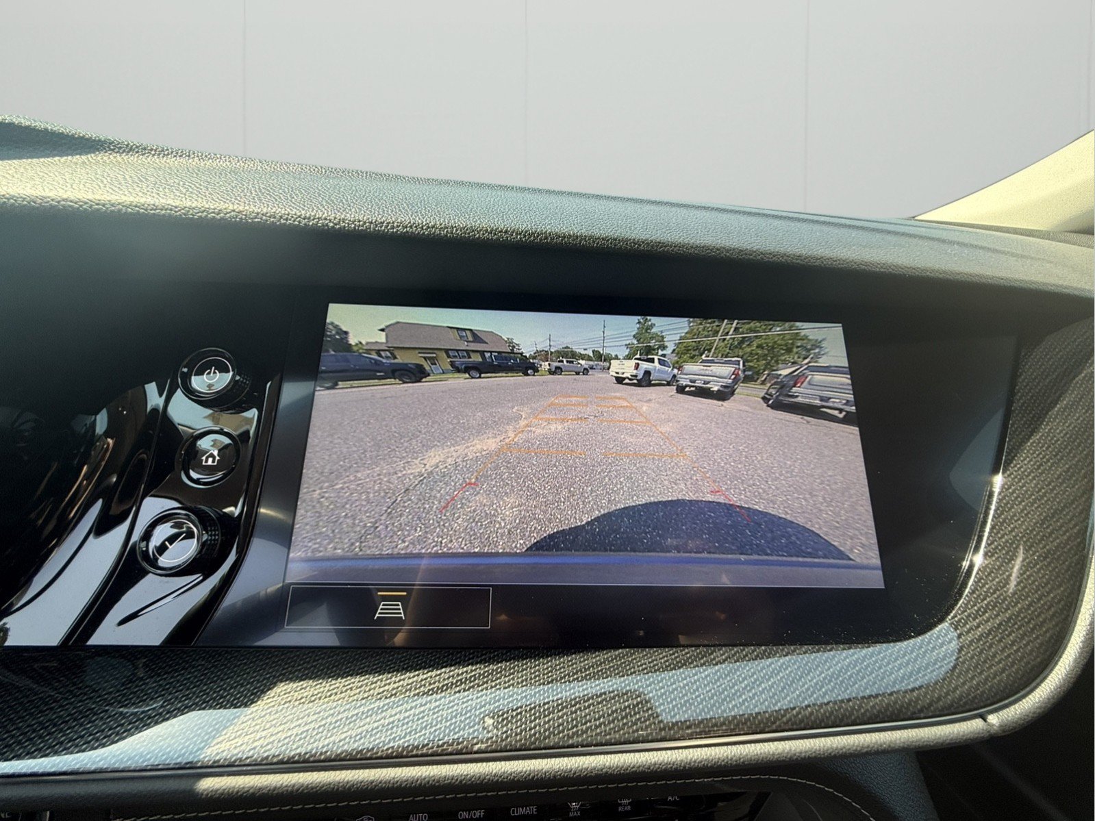 Used 2021 Buick Envision Preferred FWD image 19