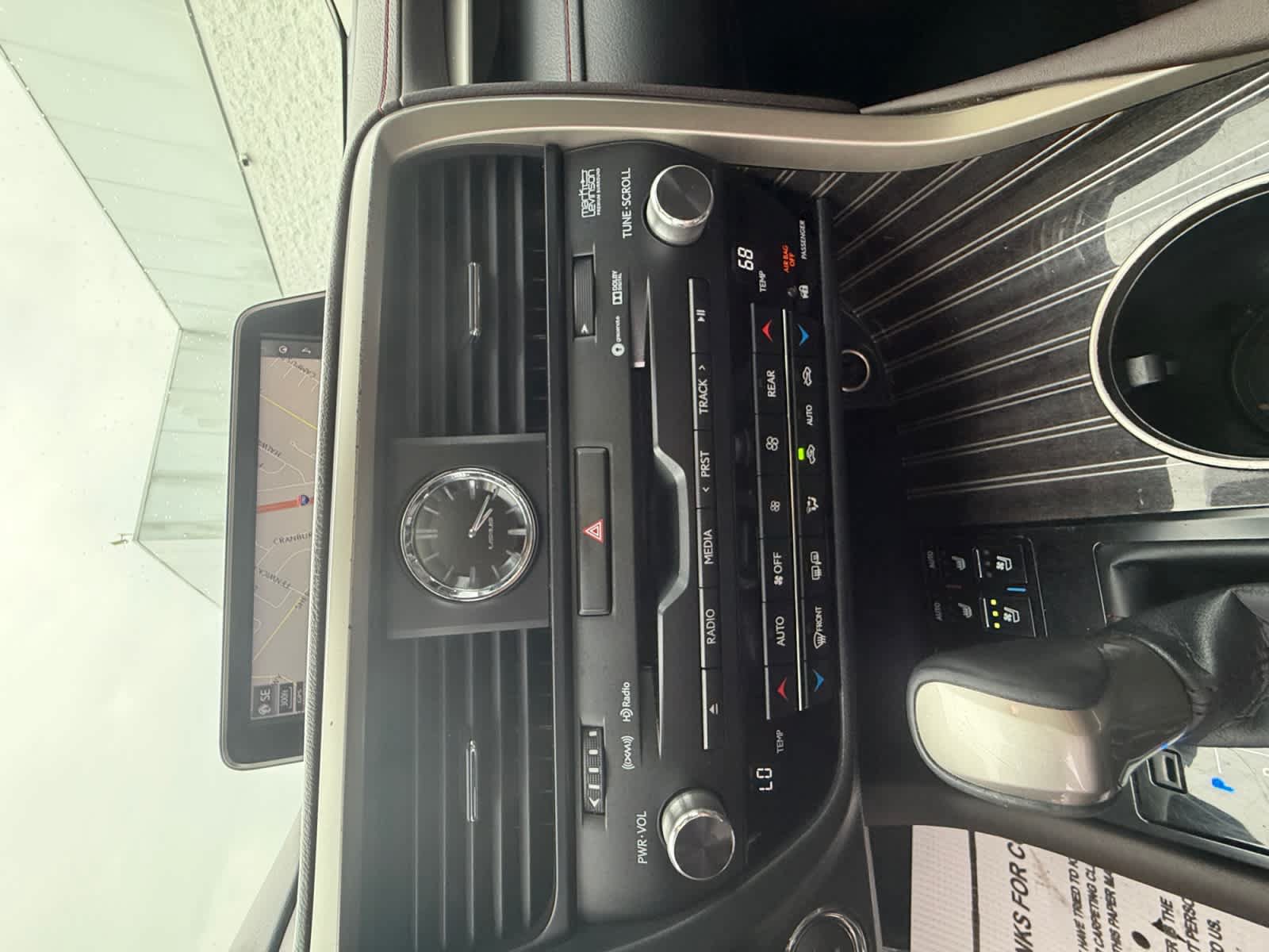 Used 2019 Lexus RX 350L Luxury w/ Accessory Package AWD/4WD image 25