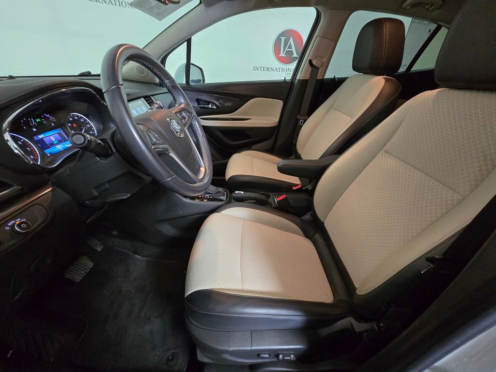 Used 2020 Buick Encore Preferred w/ Safety Package image 13