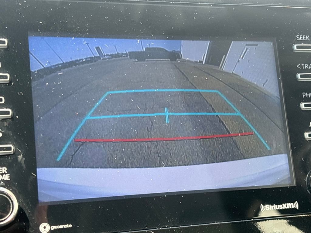 Used 2023 Toyota Camry SE image 12