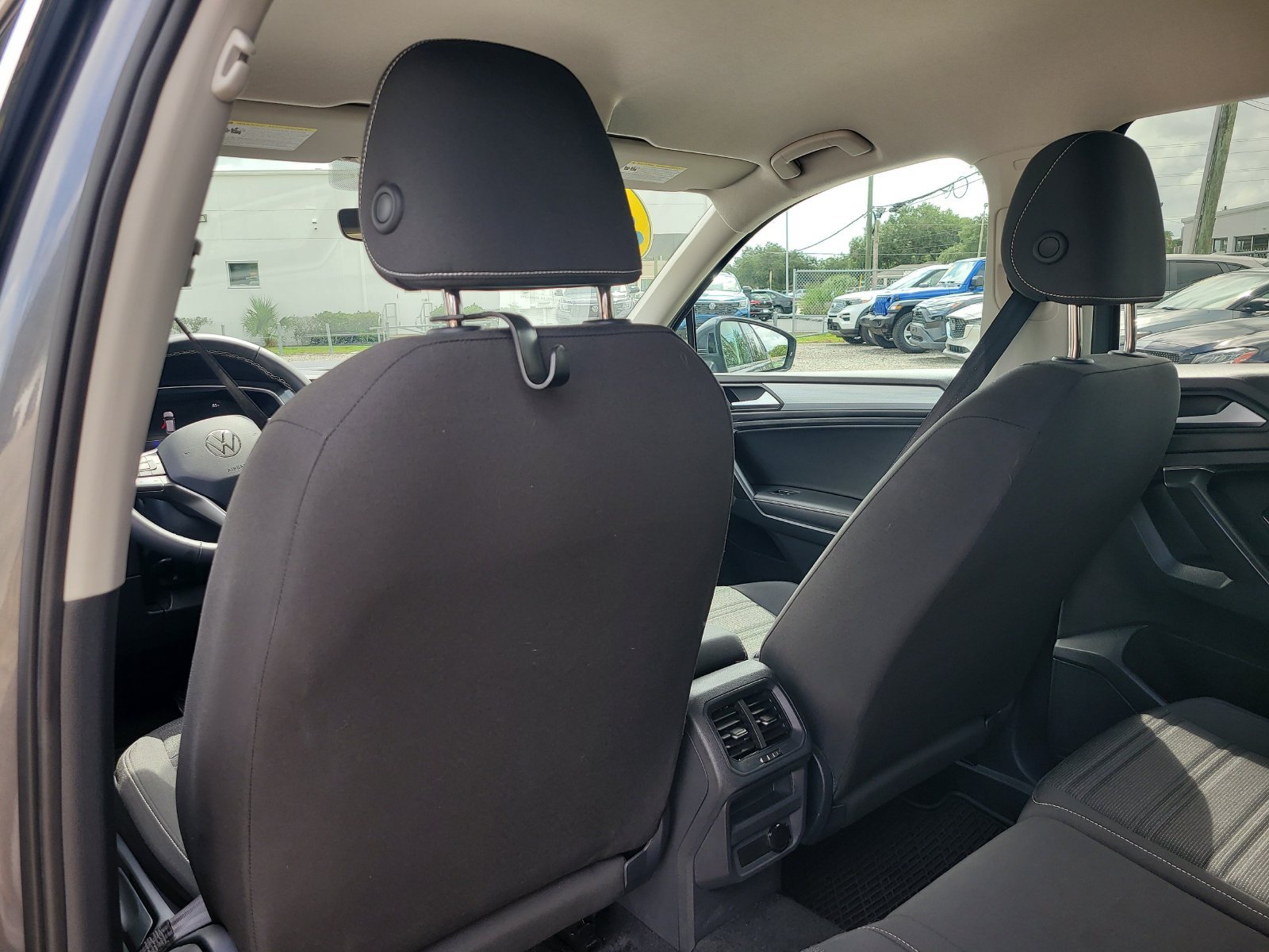 Used 2024 Volkswagen Tiguan S FWD image 10