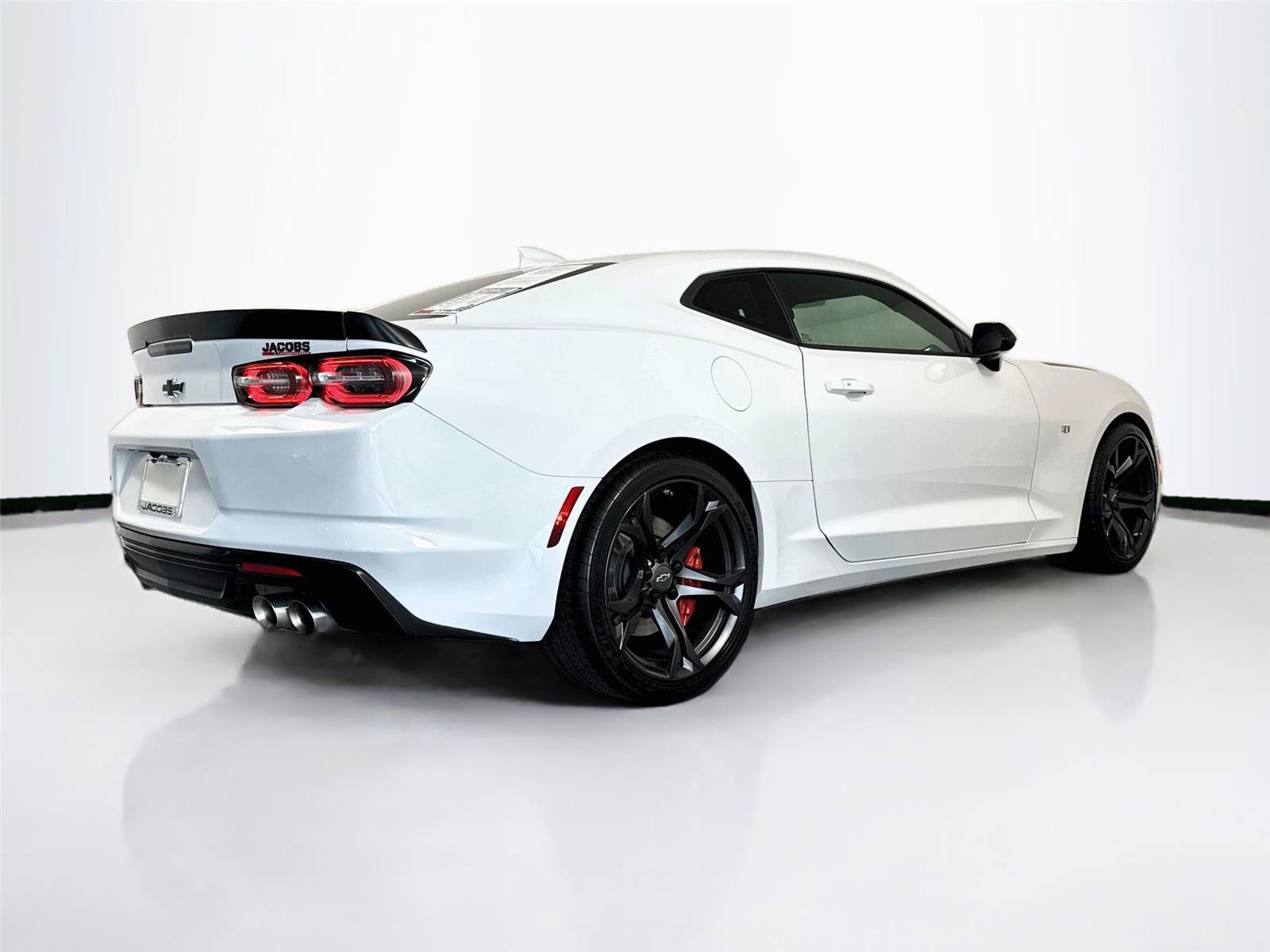 Used 2023 Chevrolet Camaro SS RWD image 5