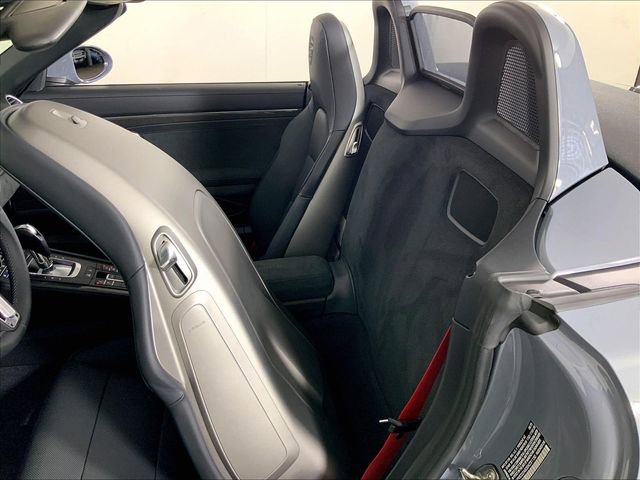 Used 2025 Porsche 718 Boxster GTS RWD image 19