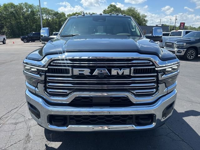 Used 2025 RAM 2500 Laramie AWD/4WD image 5