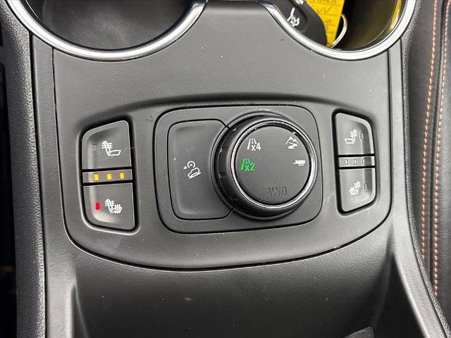 Certified 2018 GMC Terrain SLT w/ Preferred Package image 17