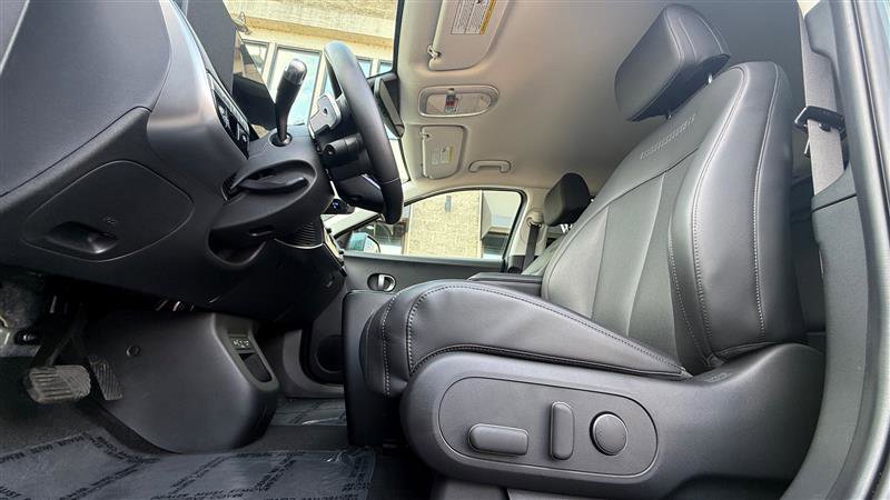 Used 2025 Hyundai Ioniq 5 SEL RWD image 12