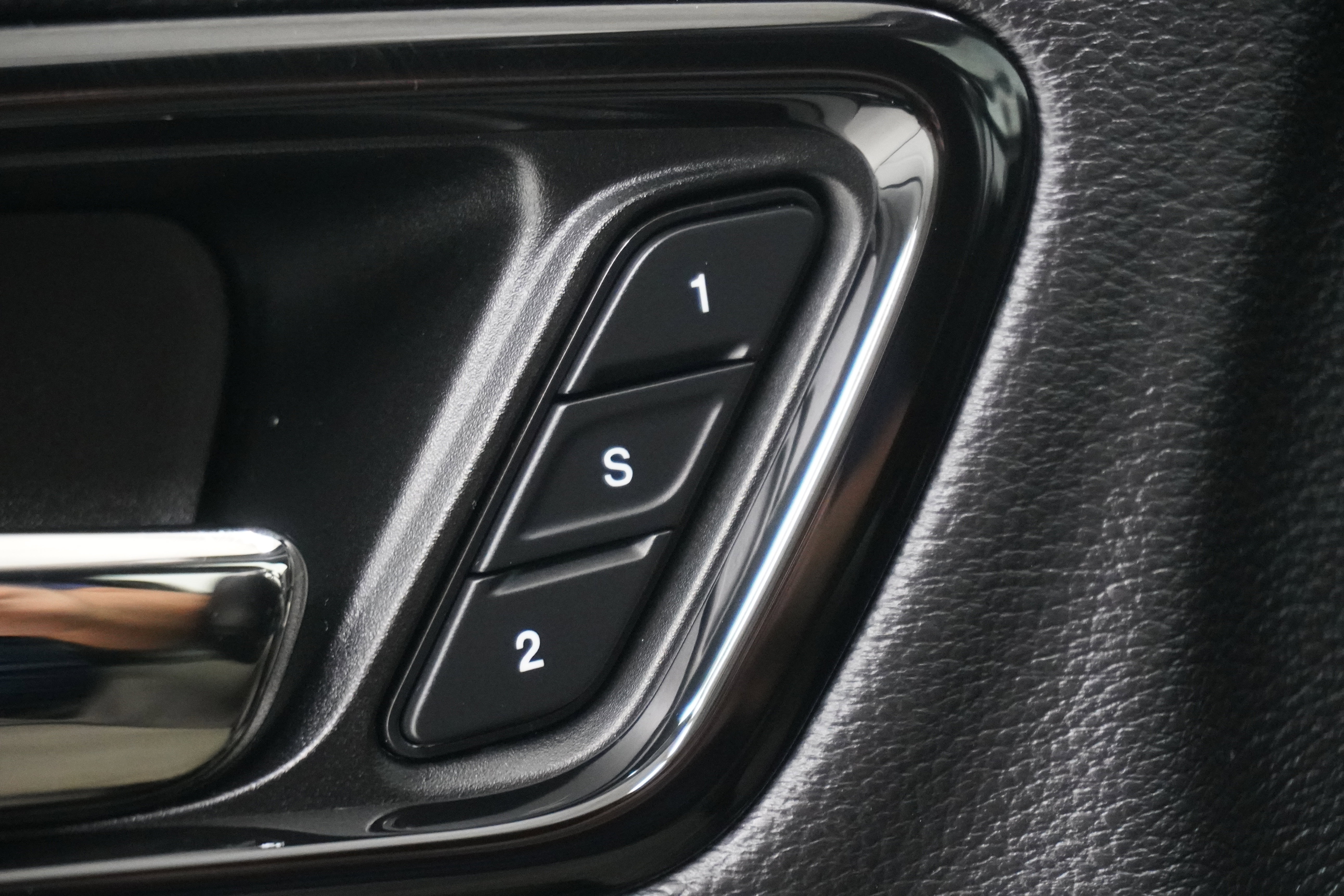 Used 2021 Dodge Durango GT image 18