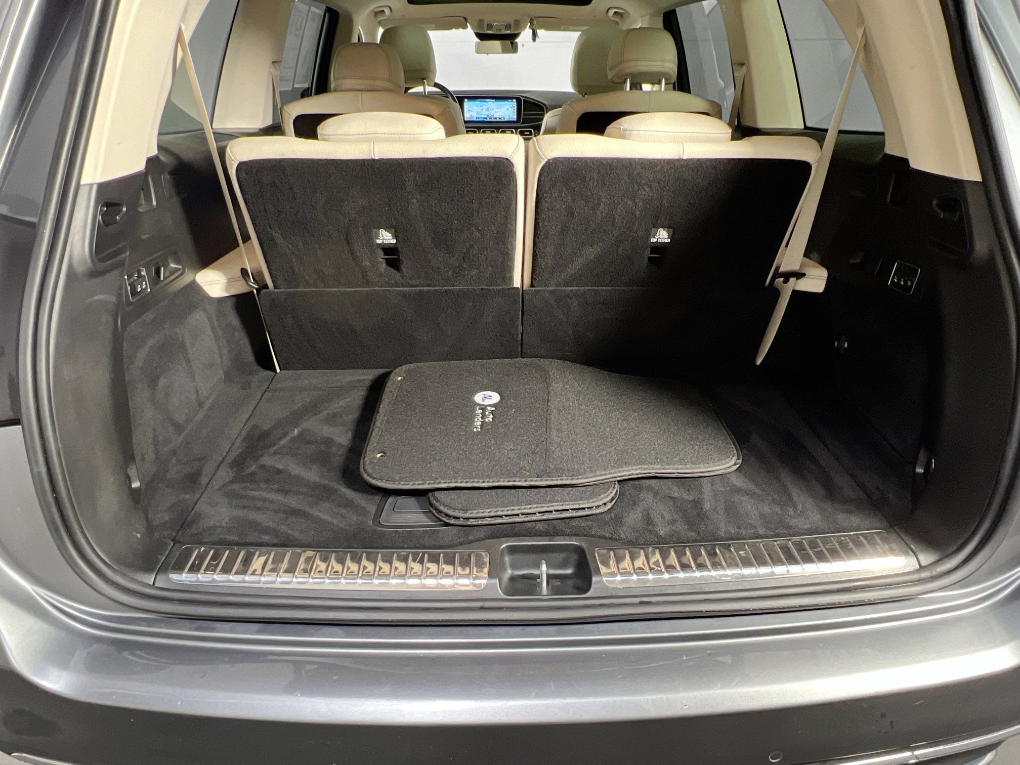 Used 2021 Mercedes-Benz GLS 450 4MATIC image 26