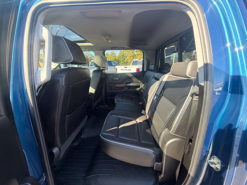 Used 2019 Chevrolet Silverado 2500 High Country w/ Duramax Plus Package AWD/4WD image 34