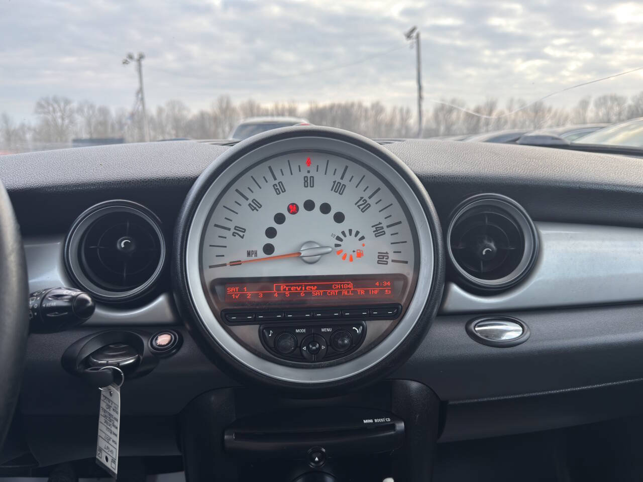 Used 2011 MINI Cooper Clubman FWD image 12