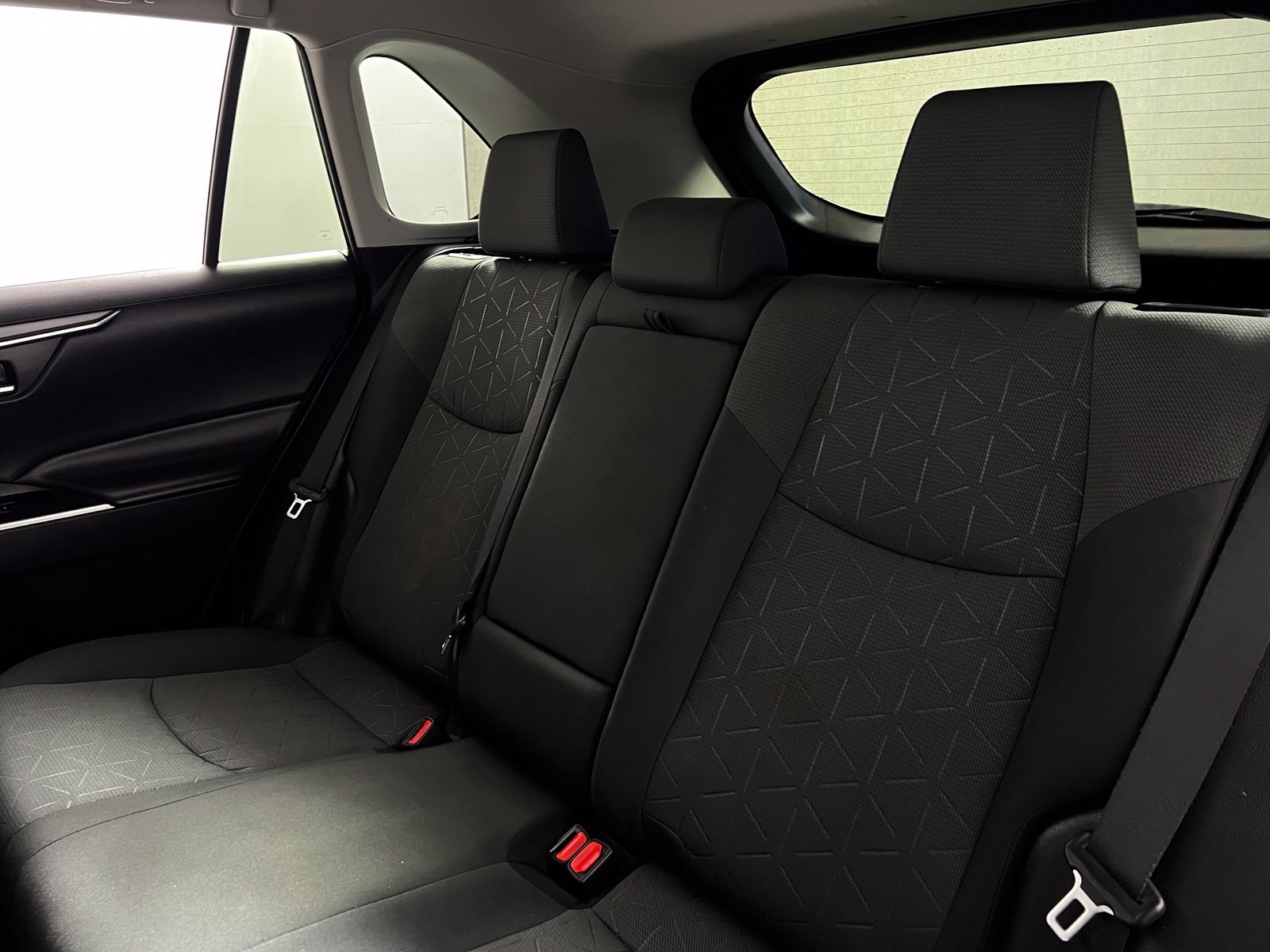 Certified 2022 Toyota RAV4 XLE FWD image 22