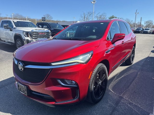 Used 2023 Buick Enclave Essence w/ Experience Buick Package image 7