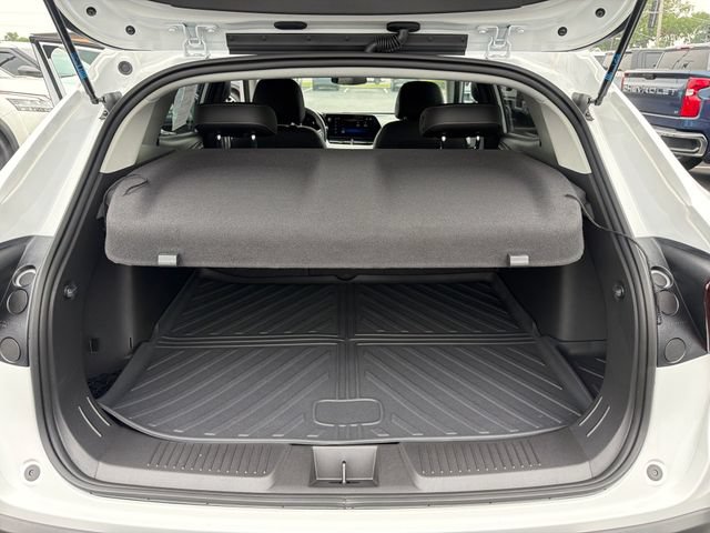 Certified 2025 Chevrolet Trax LT w/ Driver Confidence Package FWD image 25